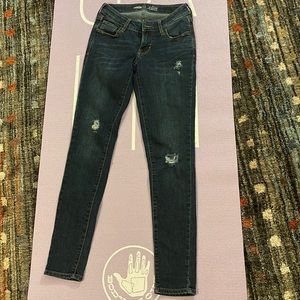 Old Navy. Rock star. Jeans. Blue.